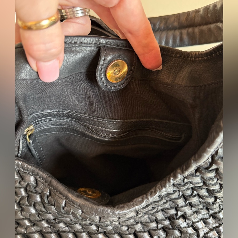 🔥REDUCED🔥 NWT‼️ Exquisite 100% Leather Black Woven Tote Bag✨✨✨ - Picture 15 of 16